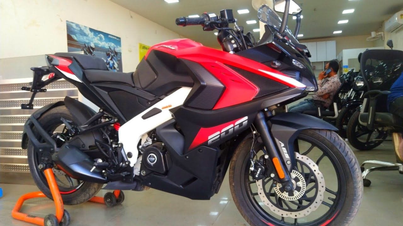 Bajaj Pulsar RS200